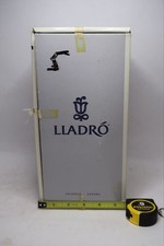 Lladro #7611 Summer Stroll