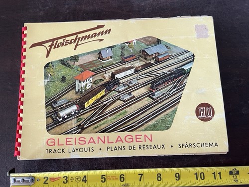 Libro layout binari treno