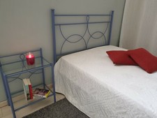 Letto una piazza e mezza in ferro Marianne carta da zucchero con giroletto