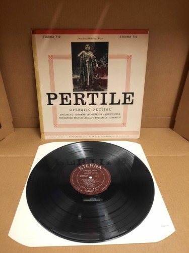 Near mint aureliano - near,