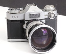 Zeiss Ikon Contaflex Super, single-lens reflex camera built in Germany in 1959
