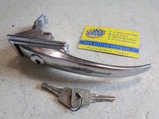 MANIGLIA PORTA ANTERIOIRE SINISTRA FIAT 1100 103 - DAL 53 AL 60 - CON CHIAVE