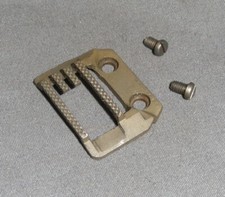 Vintage Necchi Lelia Nora BU Sewing Machine Feed Dog + Screws 512 513 514 515