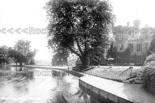 Pdd avon castle ringwood - castle,,