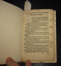 1560 Sex. Iulius Frontini  De