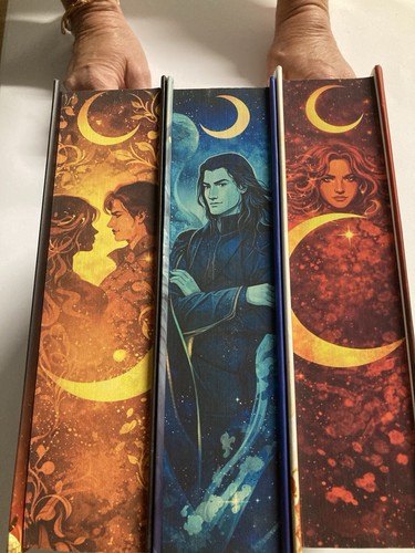 Sarah maas crescent - j,