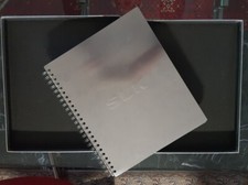 MERCEDES BENZ SLK 1996 ORIGINAL COLLECTORS ALUMINIUM LIBRO BROCHURE IN BOX