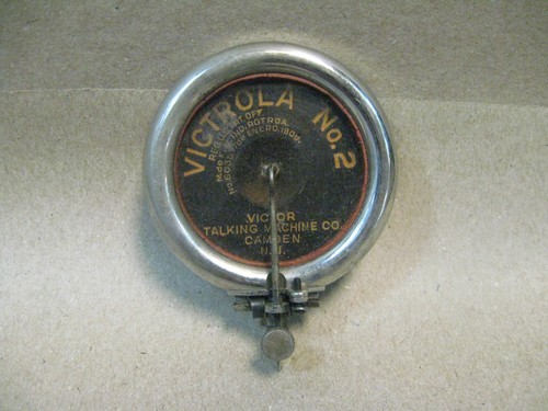 Vintage victor victrola - vintage,