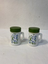 Set oliere Arcopal Olio Aceto vetro opalino fiori blu vintage anni '70 13x8x10