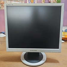 MONITOR SAMSUNG 710N SyncMaster 17” LCD VGA