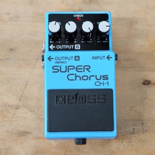 Boss super chorus digital - boss,