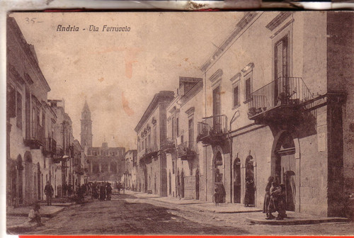 Cartolina andria viaggiata - ,