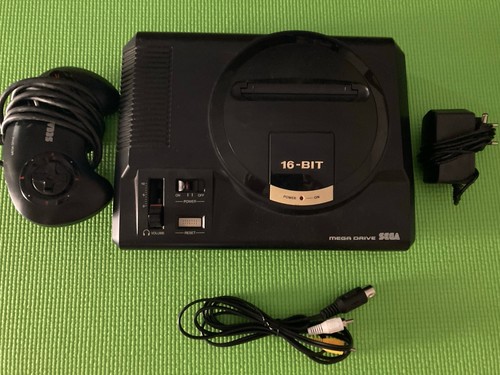 Sega mega drive console - sega,