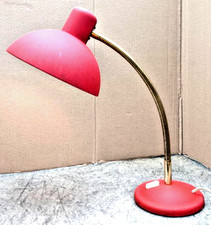Lampada da tavolo  rossa a
