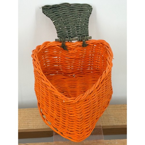 Cesto carote vimini arancione
