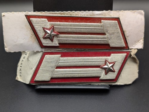 Coppia mostrine militari i - militari, e.i