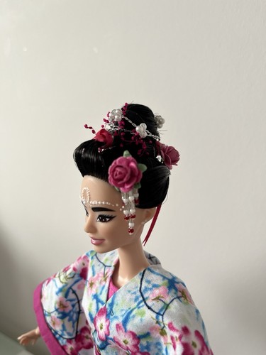 Barbie geisha articolata