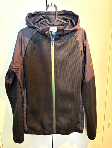 Giacca nera con - *, cappuccio