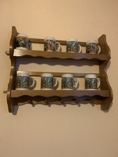 Credenza In Legno Antica Con Tazze