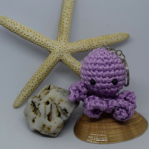 Portachiavi amigurumi forma - , di