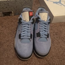 Jordan 4 University Blue (UNC)
