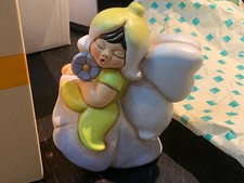 THUN FATA MEDIA IN PIEDI