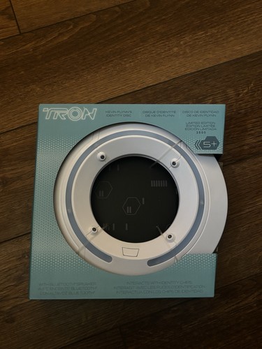 Disney tron legacy deluxe - tron:,
