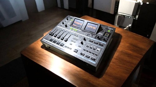 Roland av mixer - vr-5,