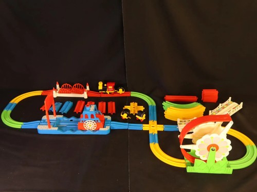 Set gioco con - set, trenino
