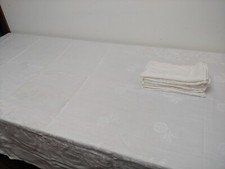 Antica Tovaglia Di Fiandra  Con 12 Tovaglioli Ricamata Mano 