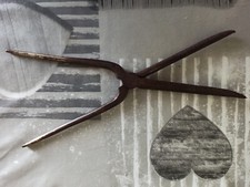 Arricciacapelli antico in