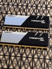 G.Skill RGB DIMM 16 GB DDR4-3600 (2x 8 GB) Doppio Kit, Memoria, Nero