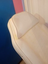 Vendesi  lettini-poltrona per estetica, podologia e ecc.