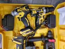 Kit 4in1 Trapano avvitatore,impulsi,smerigliatrice,tassellatore,2x4Ah,caricatore