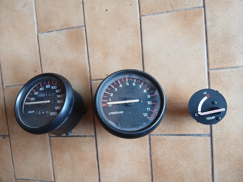 Yamaha 350 ypvs clocks - yamaha,
