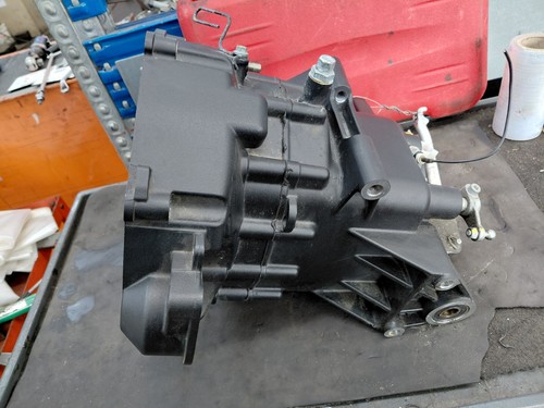 Moto guzzi 850 2024 - v, cambio