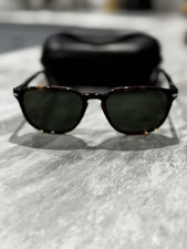 Persol 0PO3019S Occhiali da Sole Uomo 24/31 Avana/Verde, Forma Quadrata, 52mm