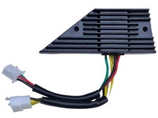 REGOLATORE DI TENSIONE