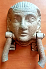 Antico battente in ghisa testa di Sfinge SFINX HEAD DOOR BELL 1800  XIX CENTURY
