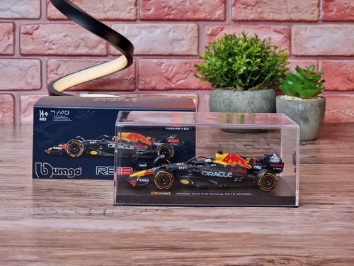 Rb18 max verstappen con - |,