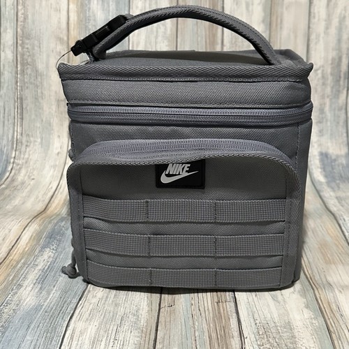 Nike sportswear futura - sportswear, lunch
