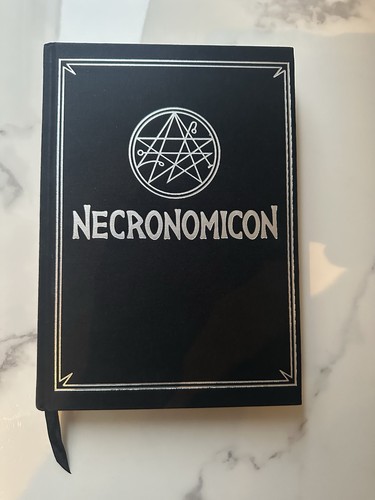 Necronomicon buch okkultes - buch,,