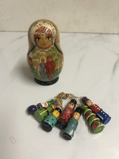 Bambola matrioska natalizia