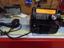 KENWOOD TS-480SAT 100W HF/50MHz RICETRASMETTITORE DI GUERRA CON SINTONIZZATORE INTEGRATO USATO
