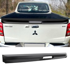 Per Mitsubishi L200 2015-2018