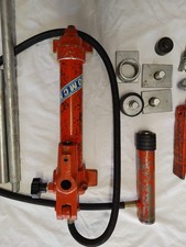 Martinetto idraulico OMCN con divaricatore e accessori 