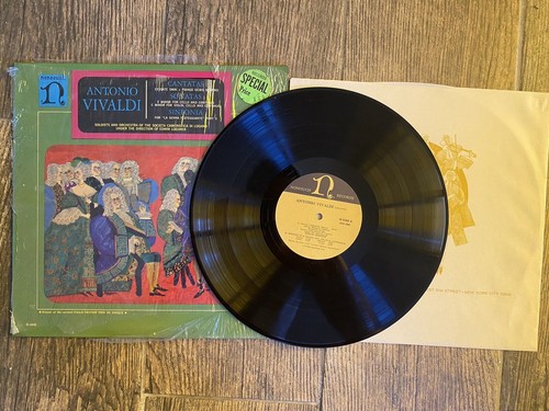 Vecchio disco vinile - vecchio,