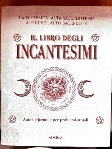 Libro degli incantesimi - libro,