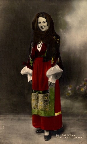 Sassari costume tonara f - sassari,