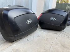 Set valigie GIVI – 2 laterali + bauletto Maxia Monokey